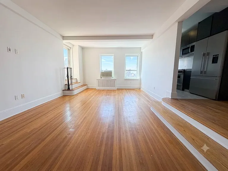 1080 Amsterdam Ave #1802 — Photo 1