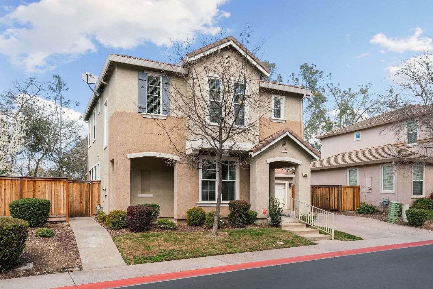 625 Humbert St, Folsom, CA 95630 Zillow