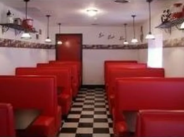 1502 S Business 54, Eldon, MO 65026