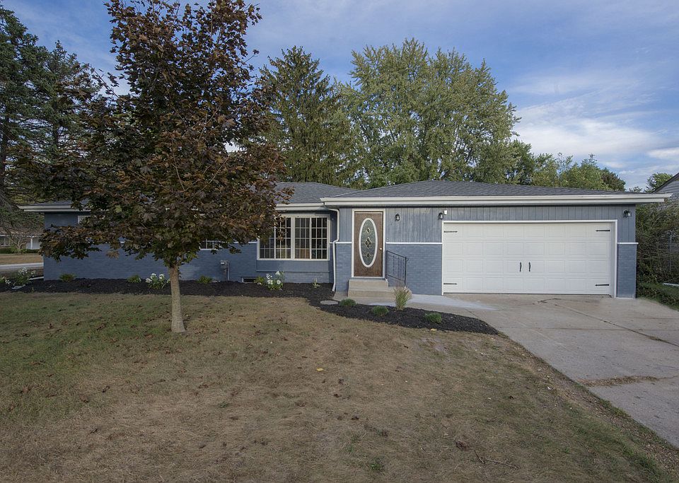 1st image of 1770 Sauk Ln