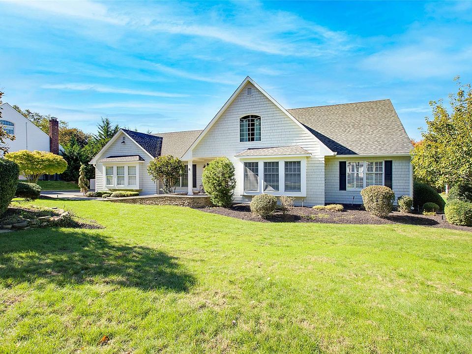 1st image of 6 Forsythe Meadow Ln