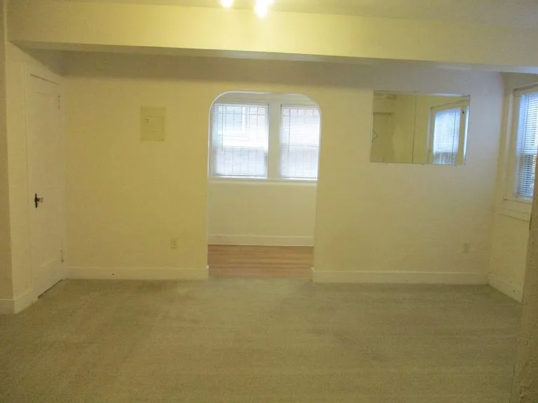 Annie Wright: Wilshire 514 — Photo 6