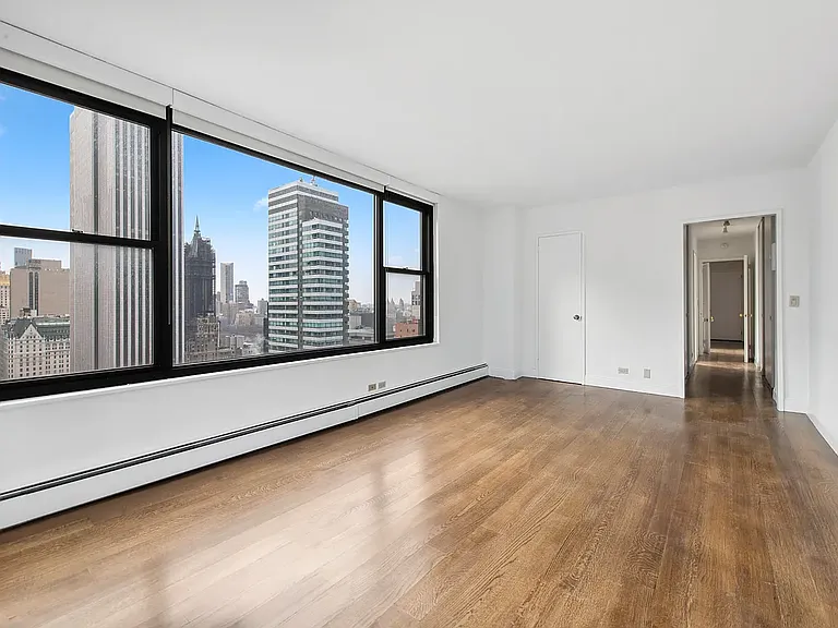 117 E 57th St #35D — Photo 5