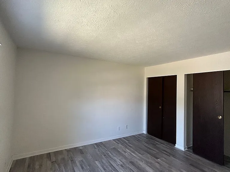 70 Ironwood Court — Photo 13