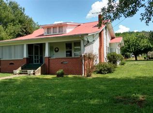 3220 3 Springs Rd, Whitesburg, TN 37891