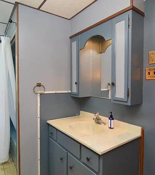 101 W Franklin St — Photo 24