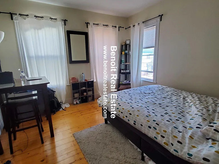 Stickney Ave — Photo 17