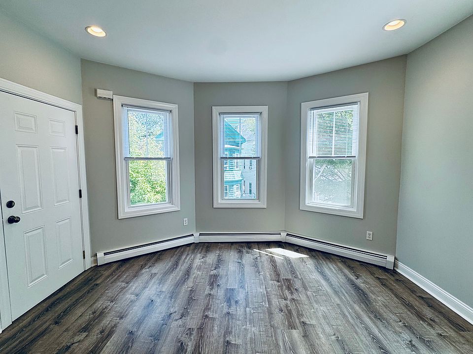 1st image of 102 Ruggles St Floor 2