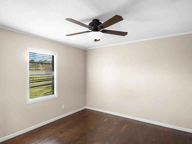 24480 State Highway 79 — Photo 17