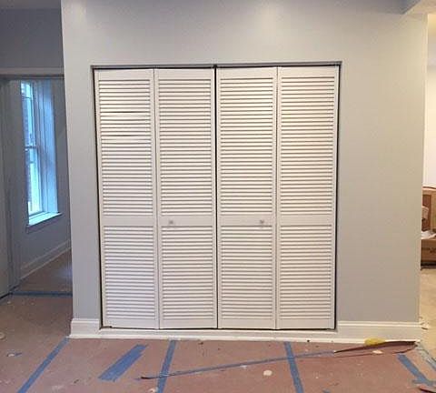 4th image of 4825 N Monticello Ave #1F