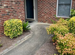 1875 Quail Ridge Rd APT Q, Greenville, NC 27858