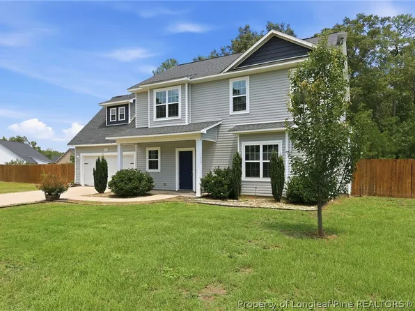 1085 Moonland Dr, Stedman, NC 28391