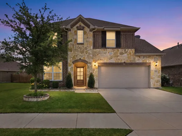 1101 Pinnacle Breeze Dr, Haslet, TX 76052
