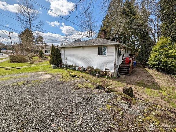 5th image of 9624 Renton Avenue S #ABCD