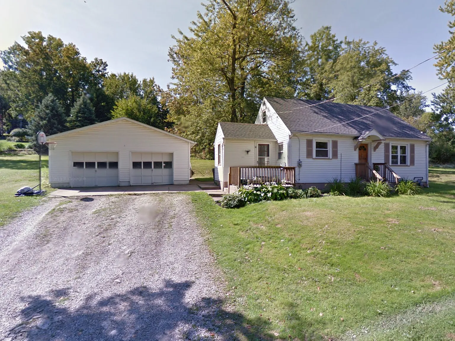 3 bed, 1210 sqft, $1,700 — Photo 1