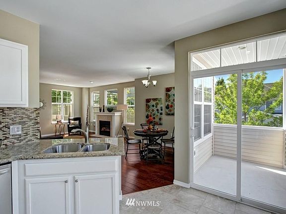 5th image of 22635 NE 5th Ln
