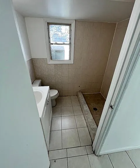 94 Roger Ave — Photo 28