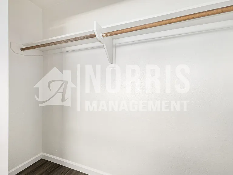 803 N Park Ave — Photo 18