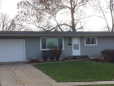1321 Hollywood Blvd, Iowa City, IA, 52240