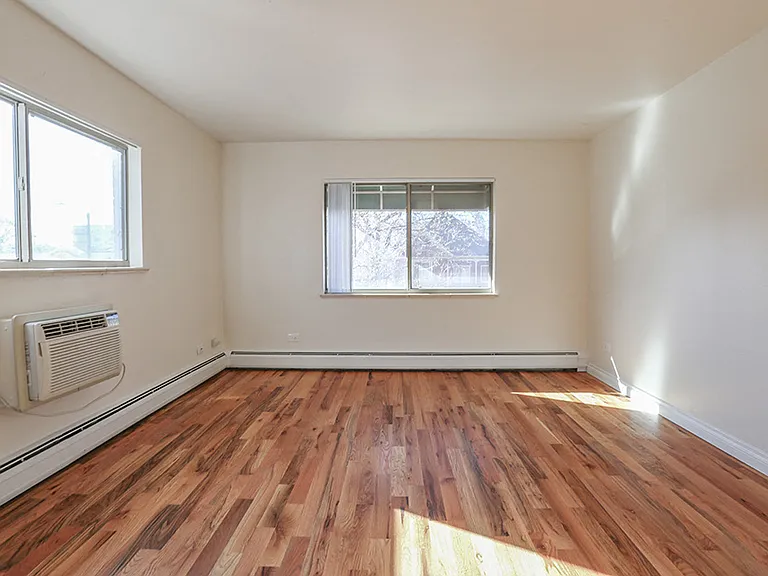 1536 Williams St — Photo 28