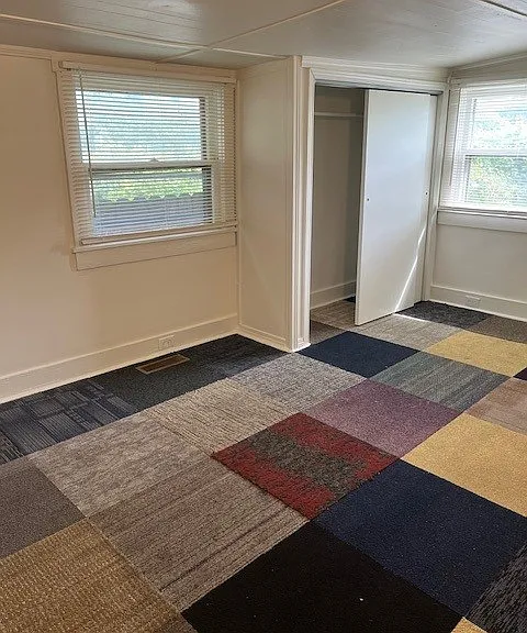 1200 Robertson Ave — Photo 5