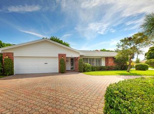 517 Par Ct, North Palm Beach, FL 33408