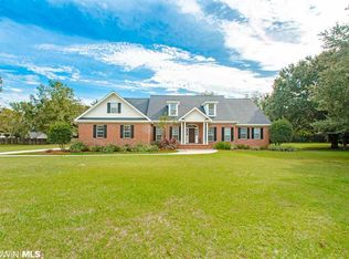 8202 Old Orchard Pl, Fairhope, AL 36532