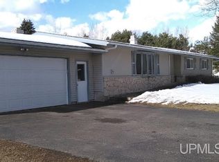 4459 D.15 Rd, Bark River, MI 49807