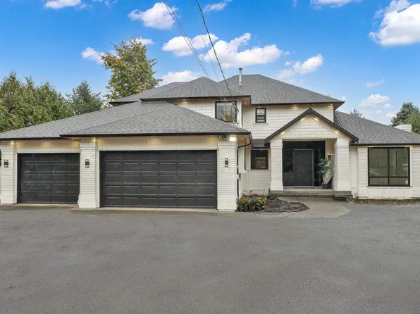 18040 20th Ave, Surrey, BC V4A 7C5