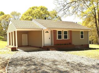 907 E Harrison Ave, Gastonia, NC 28054