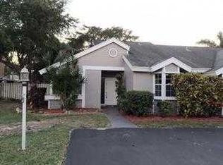 1011 SW 110th Ter, Davie, FL 33324