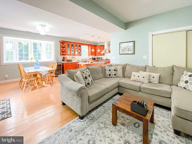 1947 Fay Pl — Photo 33