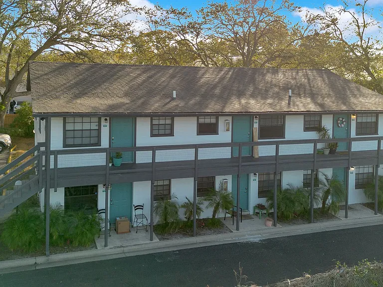 2690-2694 Curry Ford Rd — Photo 10