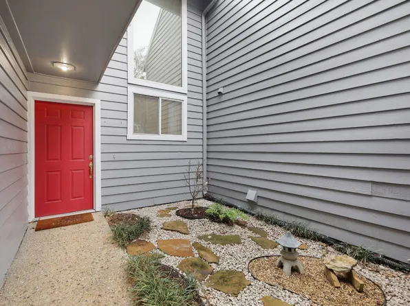 9233 Church Rd APT 110, Dallas, TX 75231