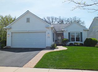 13791 Chestnut Ln, Huntley, IL 60142