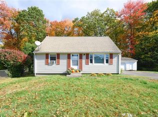 29 Steele Rd, Enfield, CT 06082