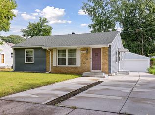 2945 Rhode Island Ave S, Saint Louis Park, MN 55426