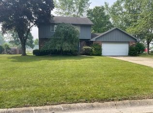 2505 Woodland Trl, Flint, MI 48507