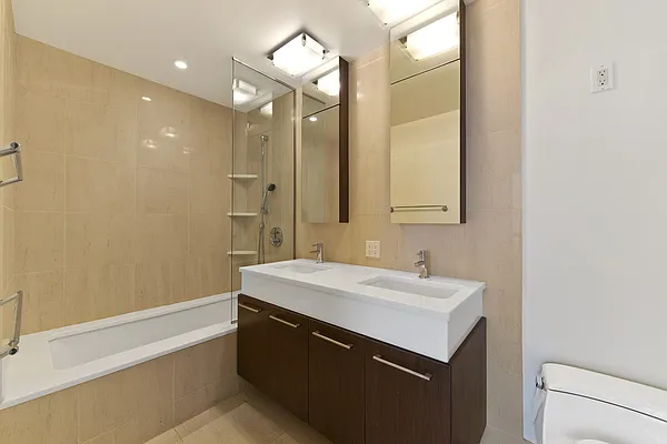 Rented by Nest Seekers International | media 22