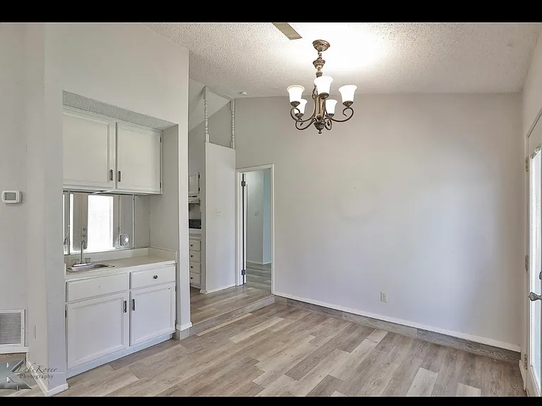 6001 Michael Ct — Photo 4