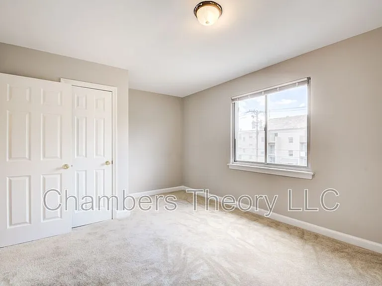 1417 Downing St NE — Photo 27