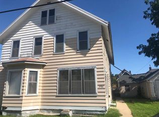 2980 White St, Dubuque, IA 52001