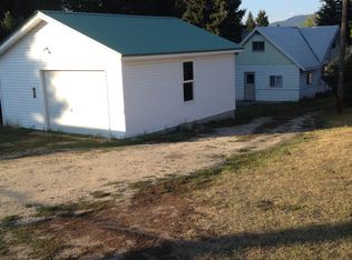 307 N Van Wyck Ave, Cascade, ID 83611