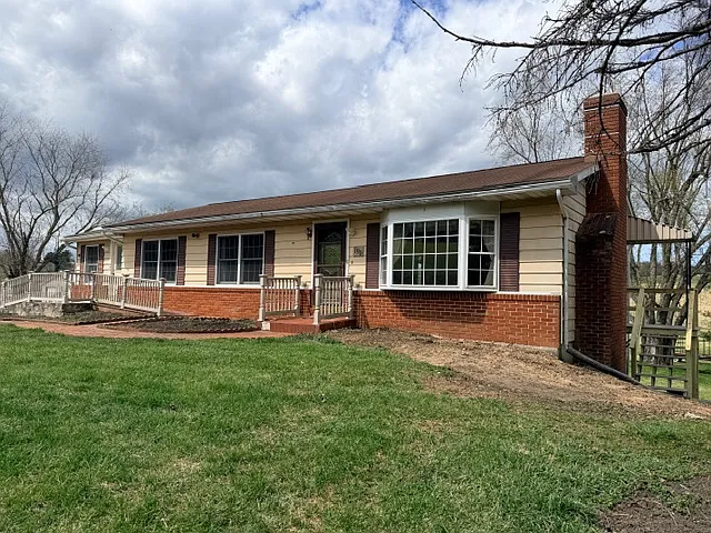 190 Bachmans Valley Rd