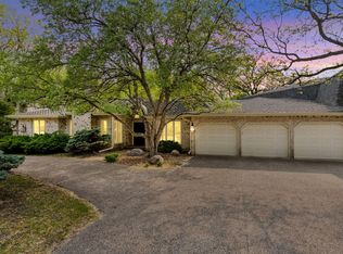 7706 Gleason Rd, Edina, MN 55439