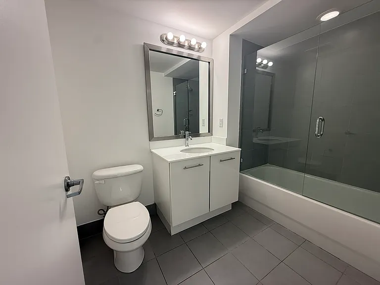 92 SW 3rd St #1506 — Photo 20