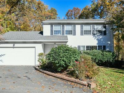 20 Loray Ct, Cheshire, CT, 06410