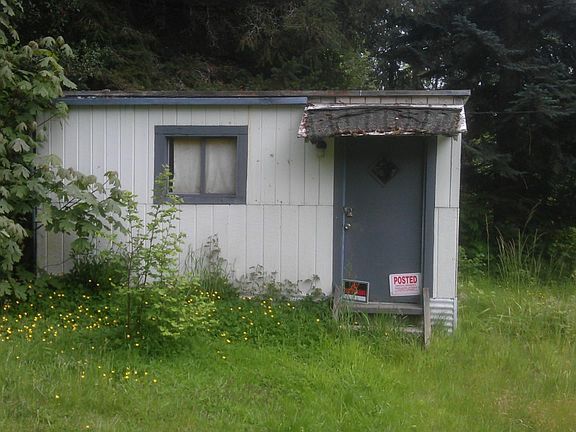 3rd image of 6603 118th Dr SE