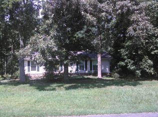 5702 Dora Pl, Greensboro, NC 27406
