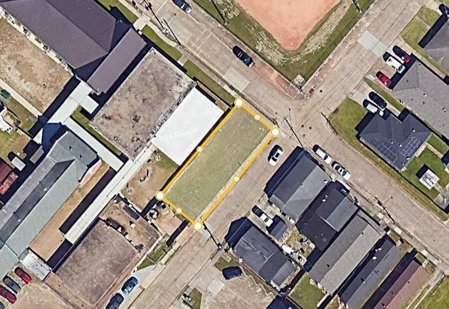 2nd image of 736 Fried St
